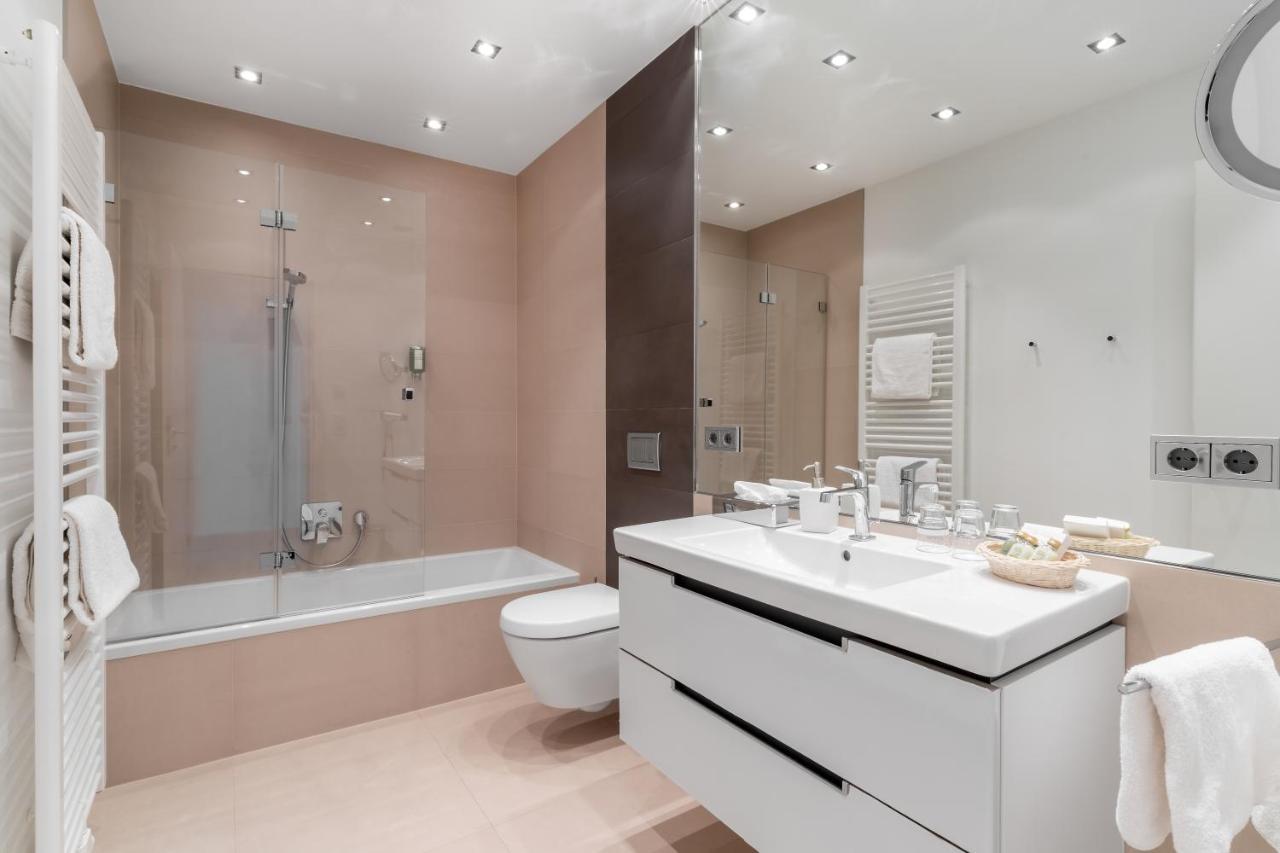 Ferienwohnung Yachtclub Timmendorfer Strand Esterno foto