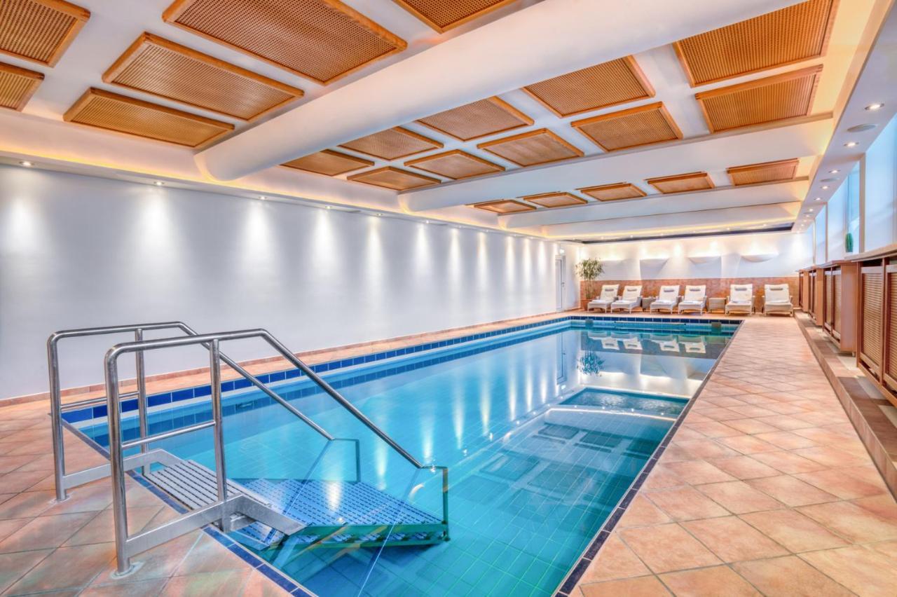 Ferienwohnung Yachtclub Timmendorfer Strand Esterno foto