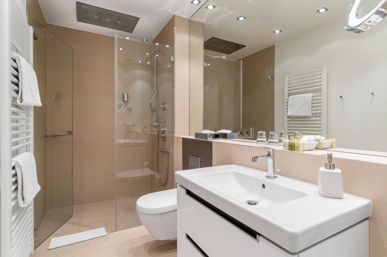 Ferienwohnung Yachtclub Timmendorfer Strand Esterno foto