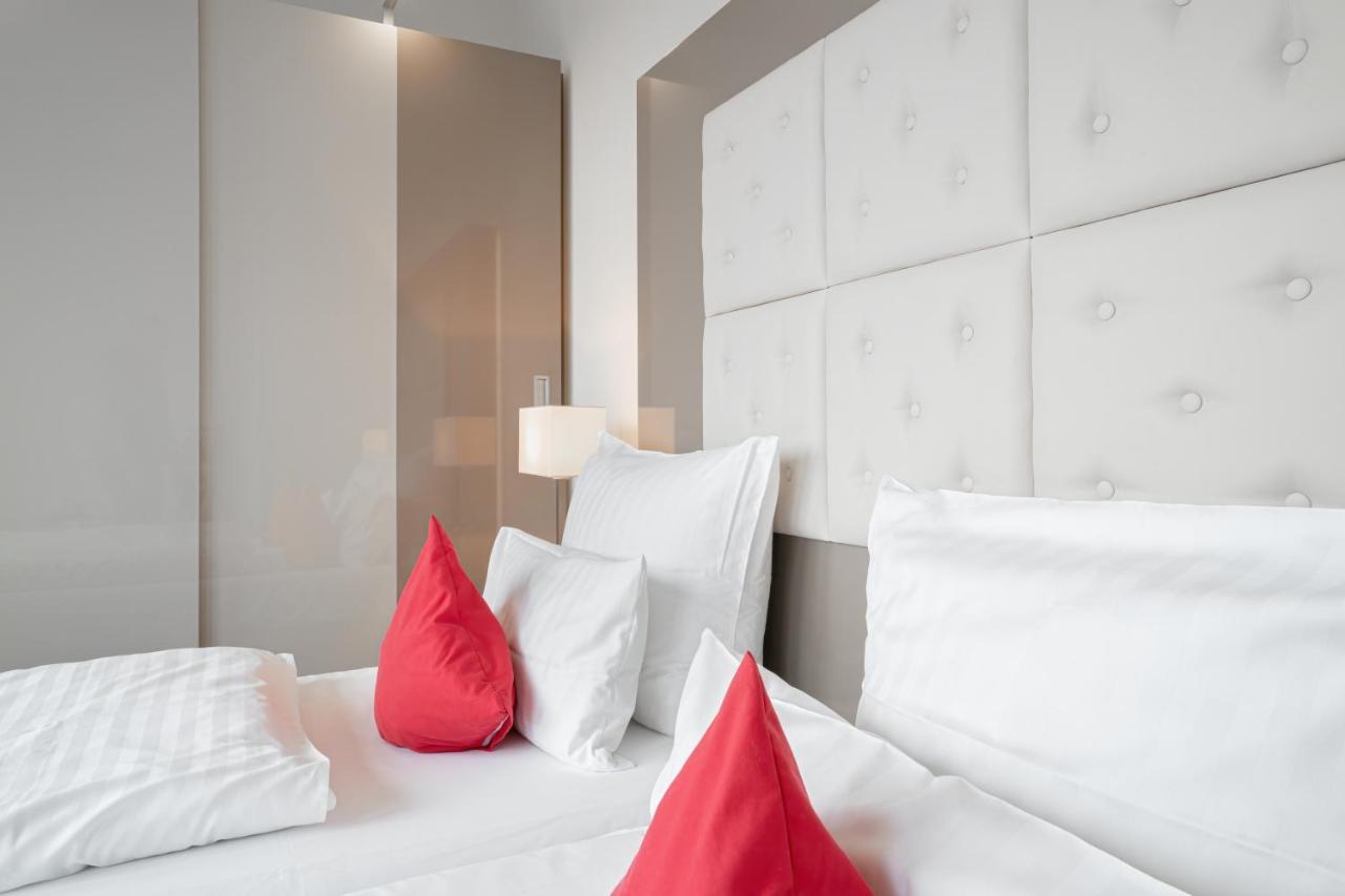 Ferienwohnung Yachtclub Timmendorfer Strand Esterno foto